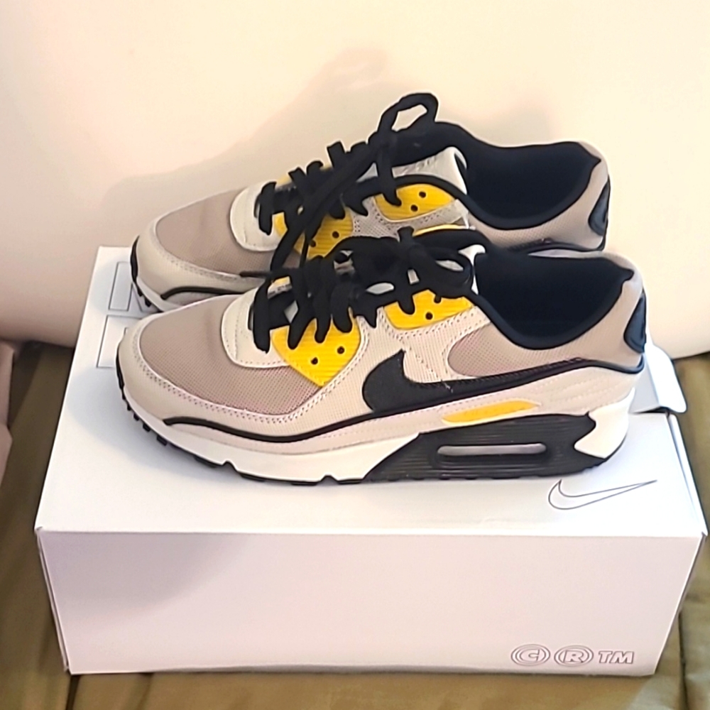 Nike Womens air max 90s